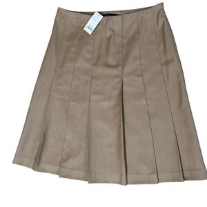 Banana Republic A-Line Pleated Tan Skirt preppy fully lined NWT $88 MSRP
